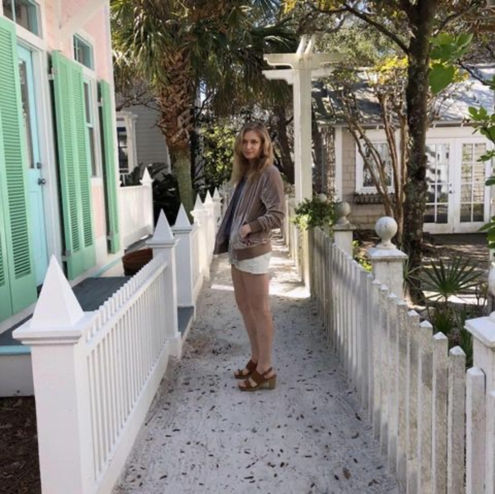 Meet your Posher, Robyn